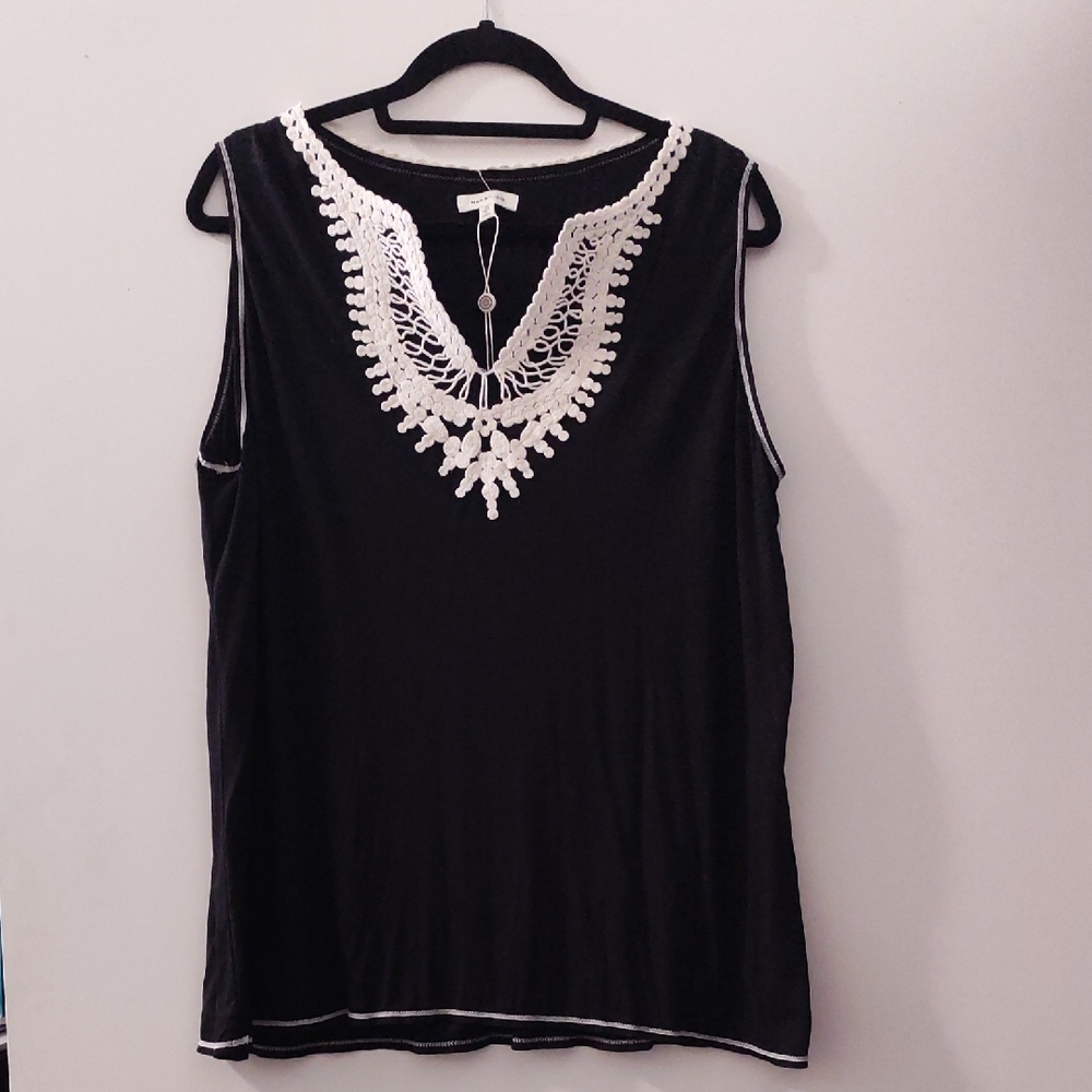 Max Studio Black Embellished Sleeveless Tank Top